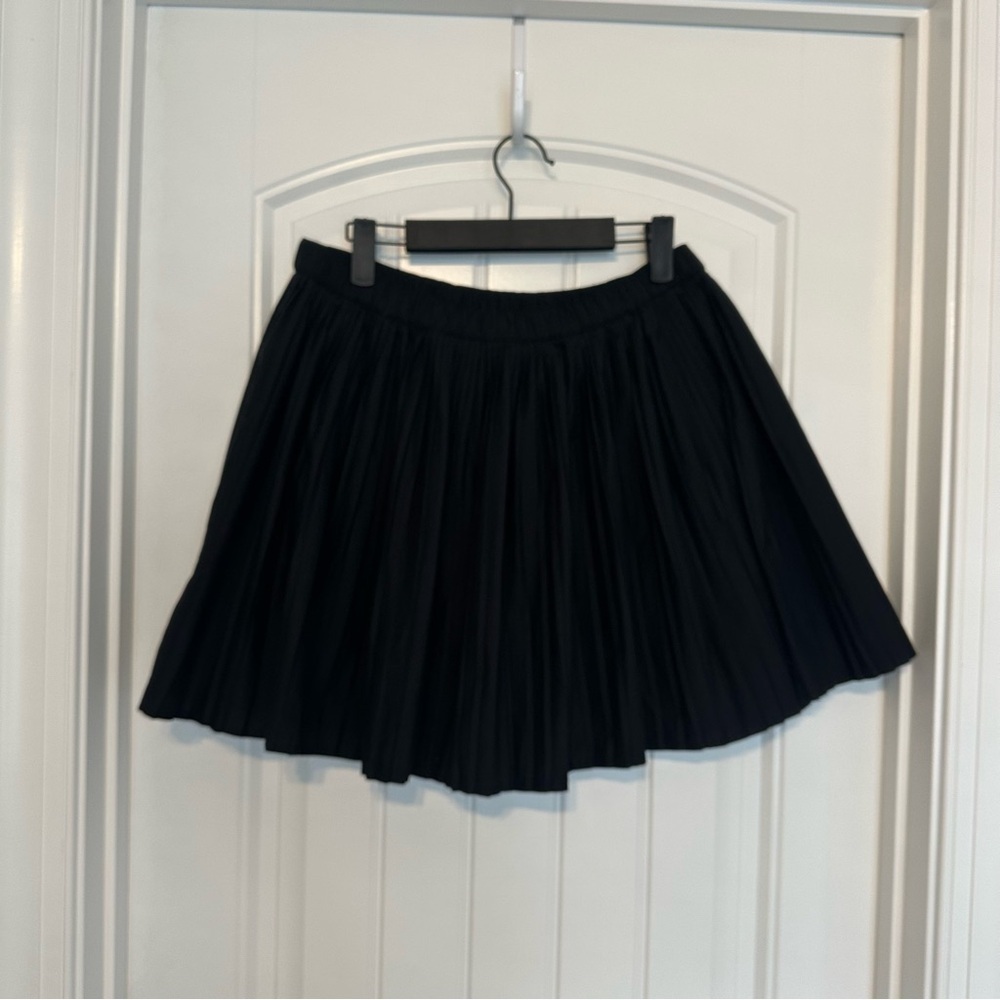 J. Crew Pleated Mini Skirt Black Dainty Cotton Casual Minimalist Size Medium - Picture 4 of 8